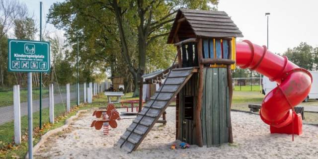 Spielplatz Schmogrow